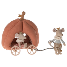 Load image into Gallery viewer, Pumpkin carriage, Mouse
