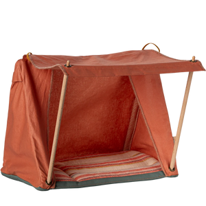 Happy camper tent, Mouse