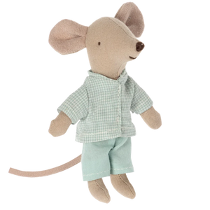 Pyjamas for little brother mouse