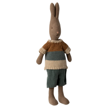 Load image into Gallery viewer, Rabbit size 2, Brown - Shirt and shorts
