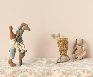 Rabbit size 1, Brown - Striped blouse and shorts